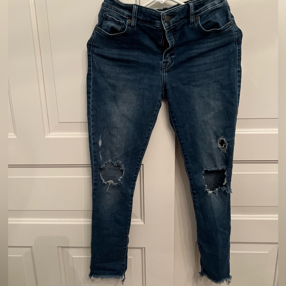 Lucky Brand Ripped Jeans!